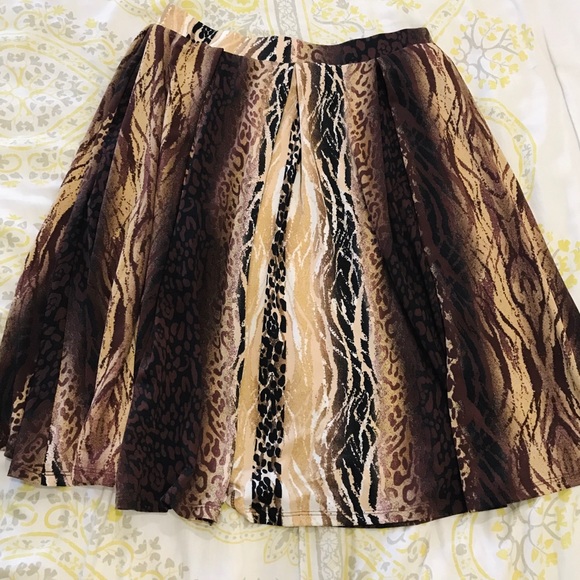 NWT Lularoe Madison in rare animal print - Picture 2 of 5